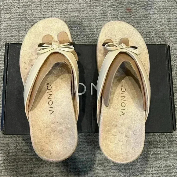 Vionic BELLA Comfort Sandal -Toe Post -Semolina - Picture 4 of 6